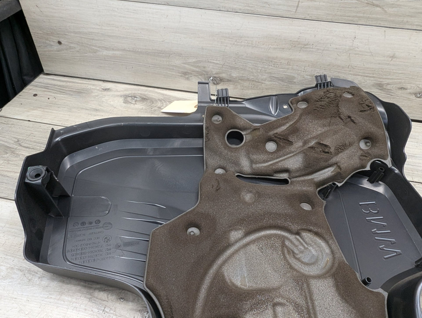 2011 - 2016 BMW 528i F10 Engine Cover 7644092 N20B20O0