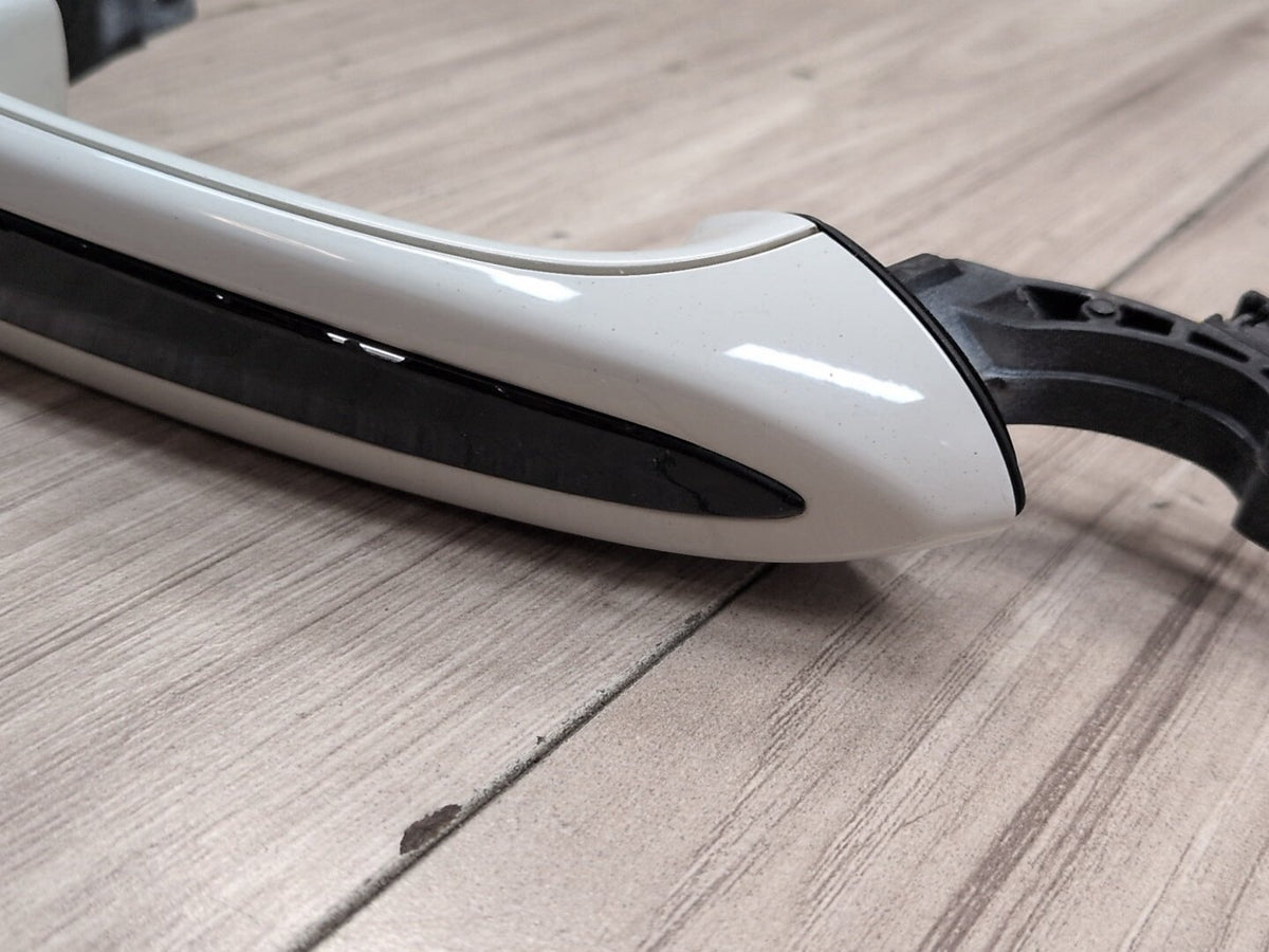 OEM BMW F90 G30 540 M550 Front Rear Right Passenger Door Handle COMFORT White