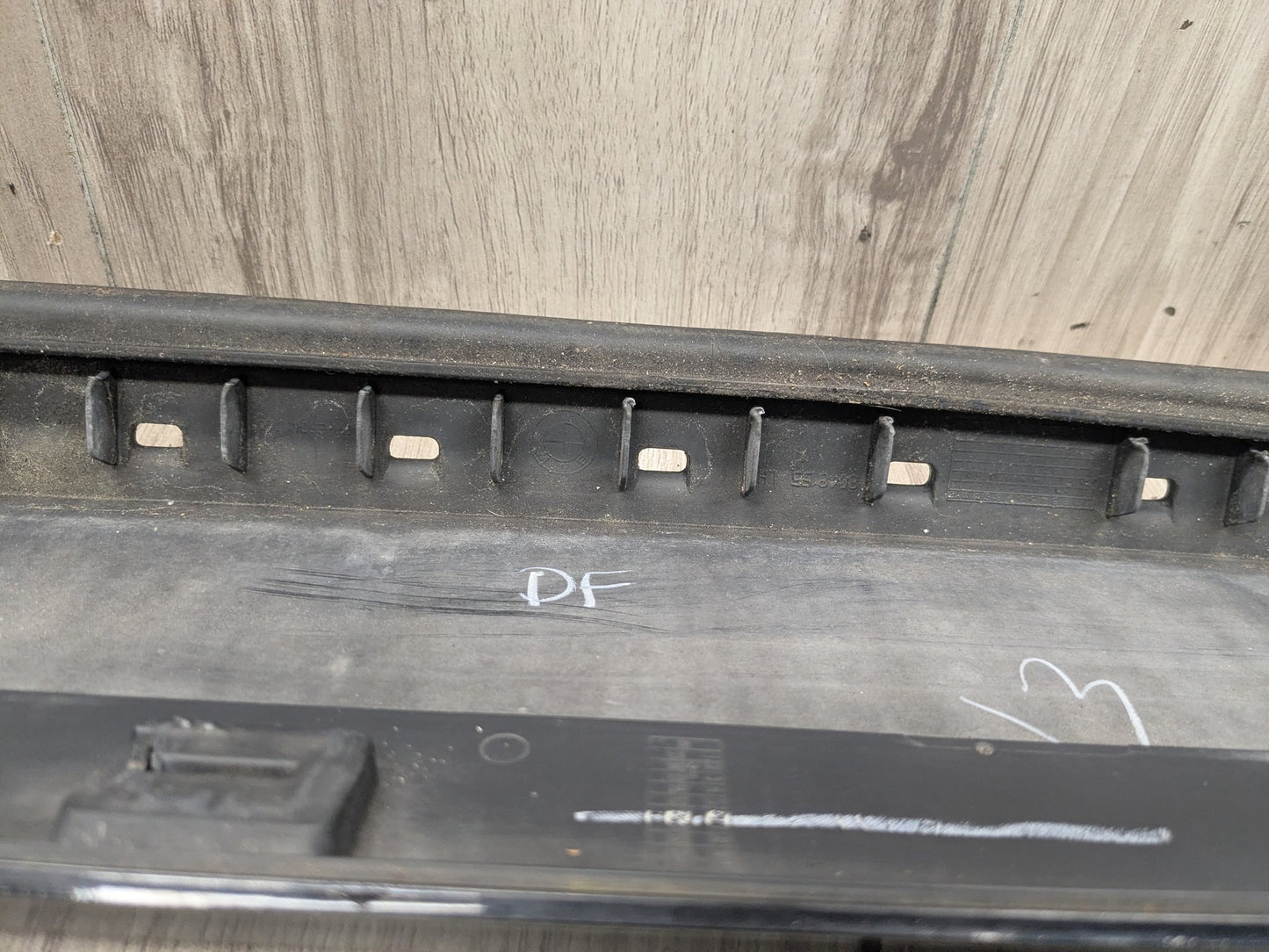 2011 - 2017 BMW X3 F25 Rear Left Driver Exterior Door Trim Molding 8050467 N20B20O0