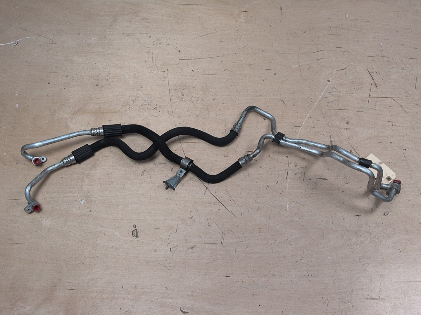 2014 - 2018 BMW X5 F85 Transmission Oil Cooler Hose Pipe Lines 7627752 S63B44T2