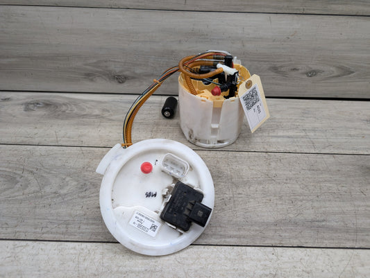 OEM BMW G20 G22 G23 G26 G42 330 M340 430 M440 Gas Tank Mounted Sending Fuel Pump