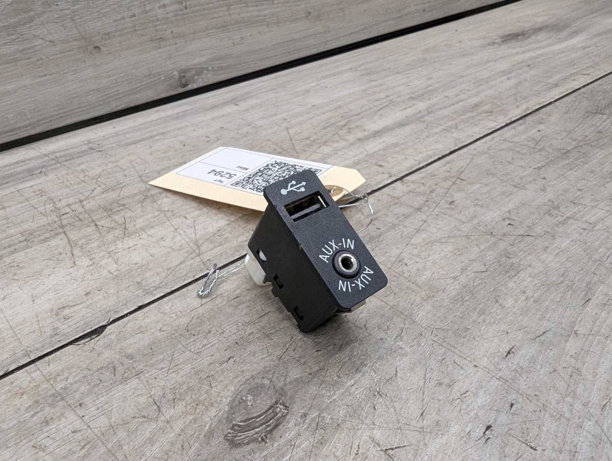 11-17 OEM BMW F25 X3 Front Center Console Armrest Storage Compartment Box