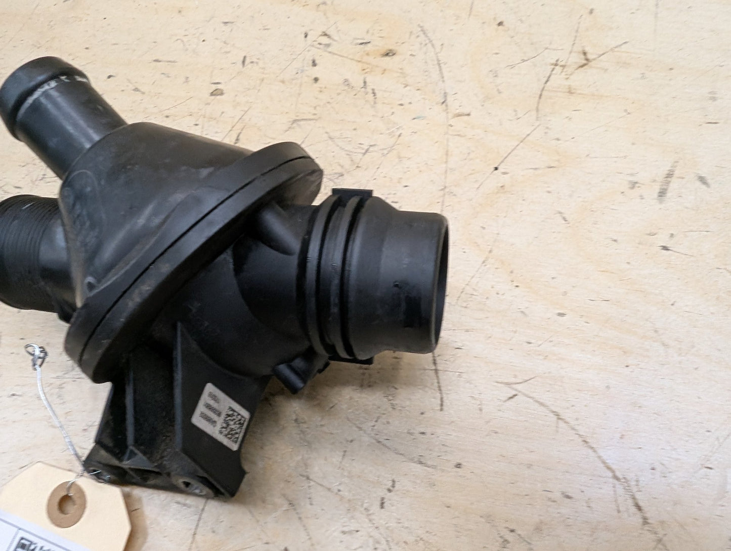 OEM BMW F10 F15 F22 F25 F30 F32 Engine N20 N26 Water Coolant Thermostat Housing