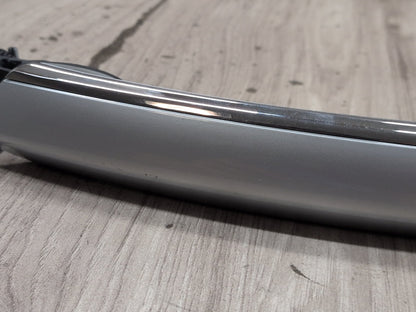 2016-2019 BMW 740Li G12 Front Left Door Handle w/ Comfort Access 7411047 OEM