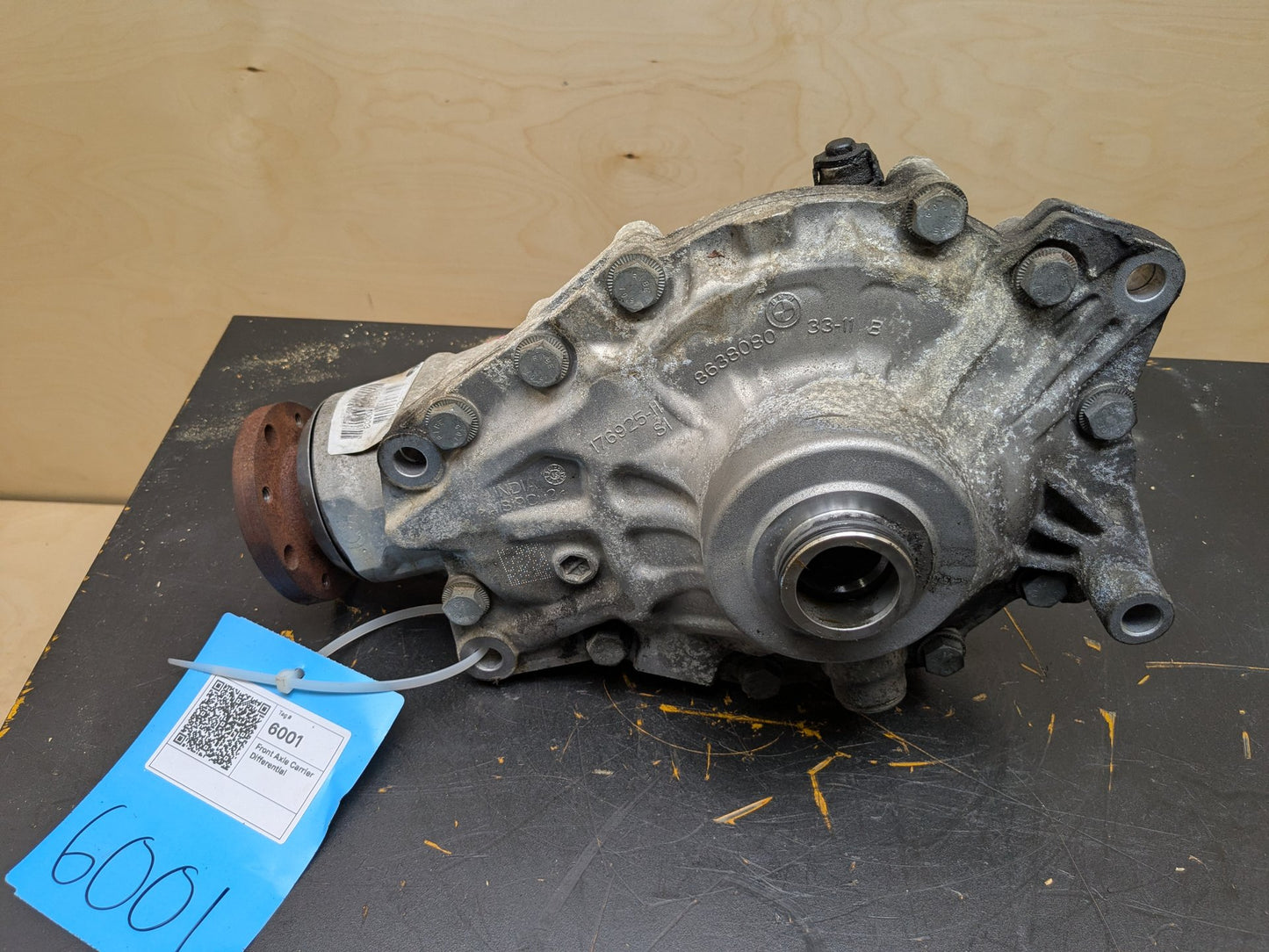 16-21 OEM BMW G30 G12 750 M550 AWD Front Differential Axle Carrier 2.81 Ratio