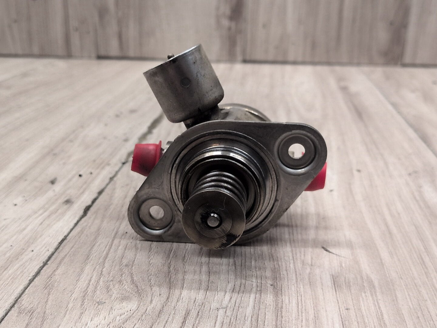 OEM BMW E88 E92 E93 F10 F15 F22 F30 F32 Engine N55 HPFP High Pressure Fuel Pump