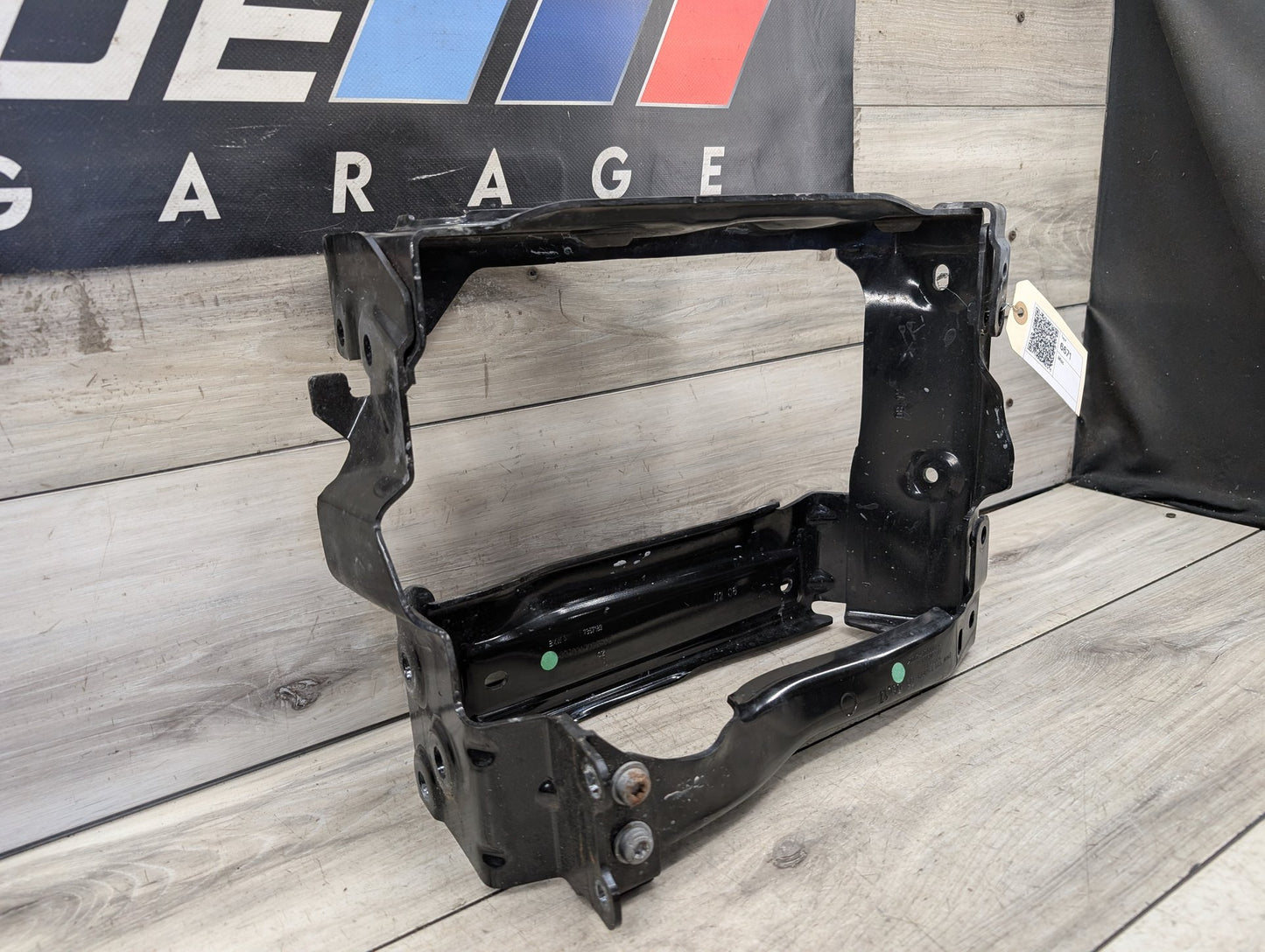 OEM BMW F90 F93 G12 G16 G30 M5 M8 Front Left Driver Radiator Support Bracket