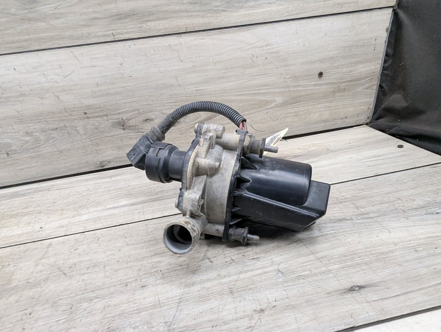 2008 - 2017 Audi S5 8T Secondary Smog Air Injection Pump 079959231C