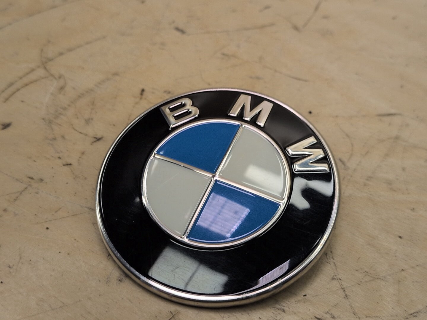 Genuine OEM BMW F39 F90 G20 G30 G80 M3 Bumper Hood Trunk Rear Round Emblem 74mm