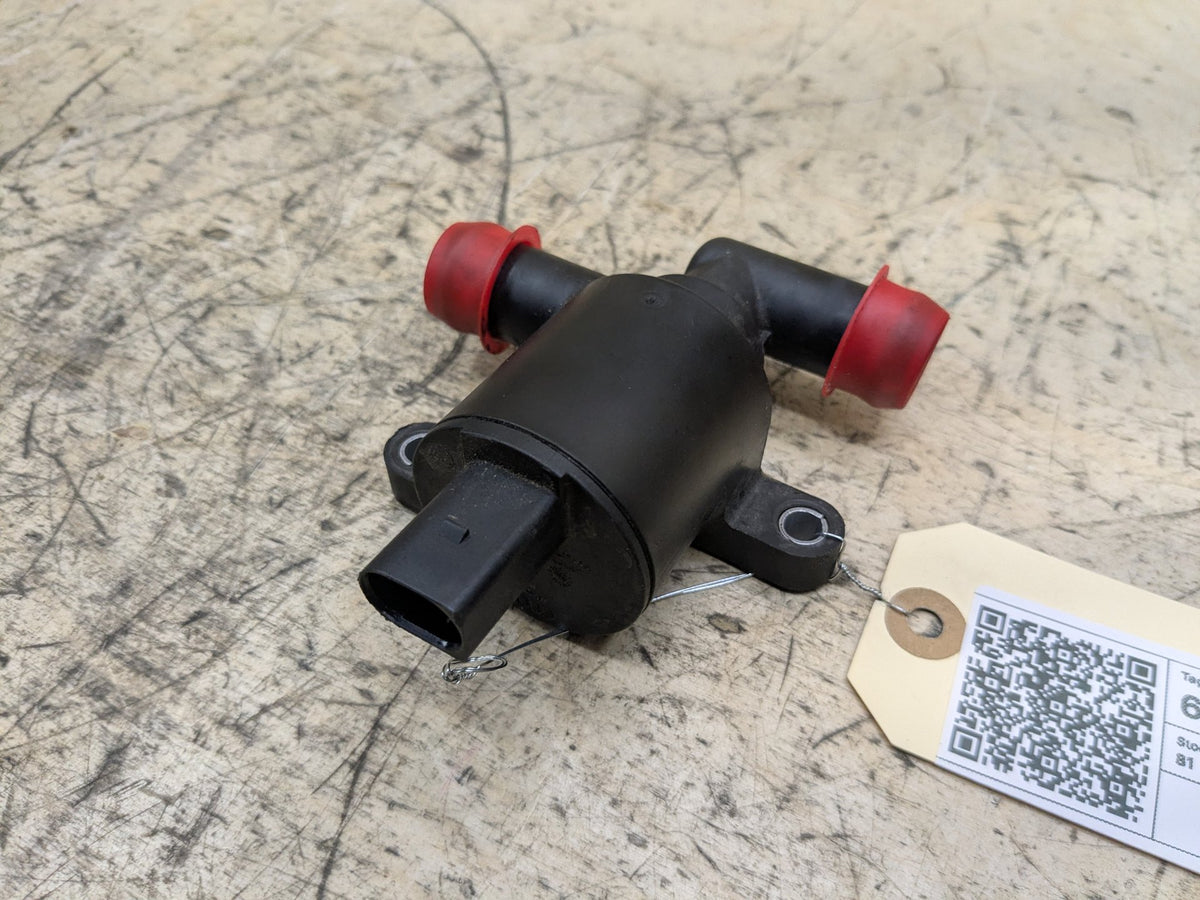 2012-2018 Audi A6 C7 Turbo Boost Pressure Solenoid Valve 4H0121671D