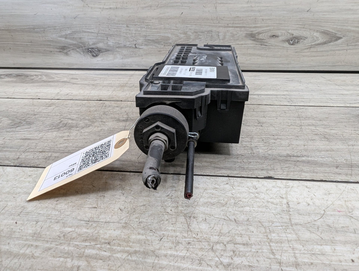 09-15 OEM BMW F01 F02 740 750 760 Emergency Parking Brake Actuator Unit Motor