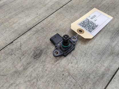 2016-2022 BMW 750Li G12 Manifold Absolute Pressure (MAP) Sensor 7599042