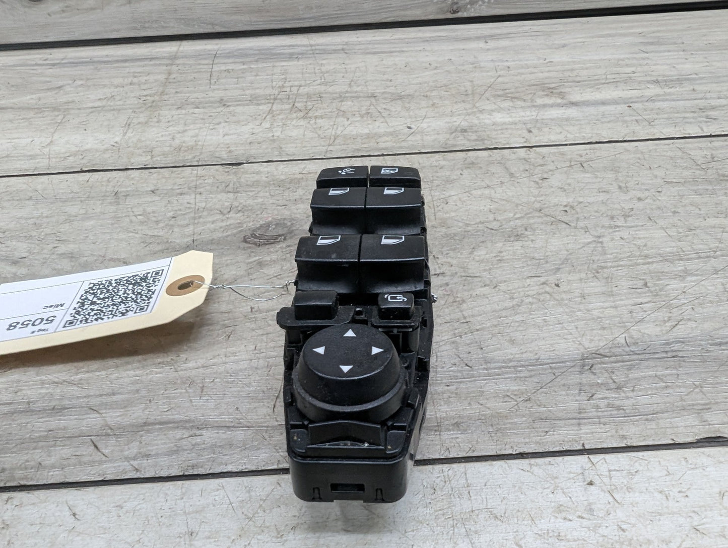 2014 - 2019 BMW 340 F34 Front Left Driver Door Master Window Switch 9362120 B58B30M0