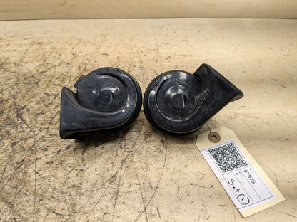 2008-2013 BMW 135i E88 Alarm Horns SET 7192551 OEM