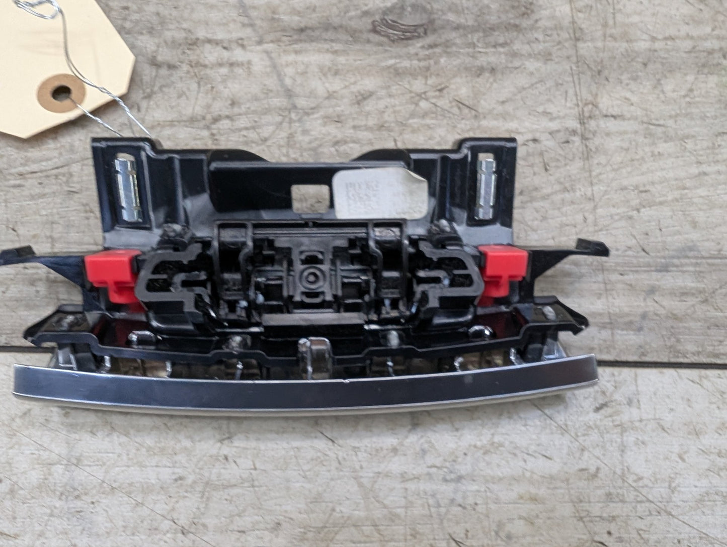OEM BMW G05 G06 G07 X5 Center Console Armrest Release Handle Button Lock Latch