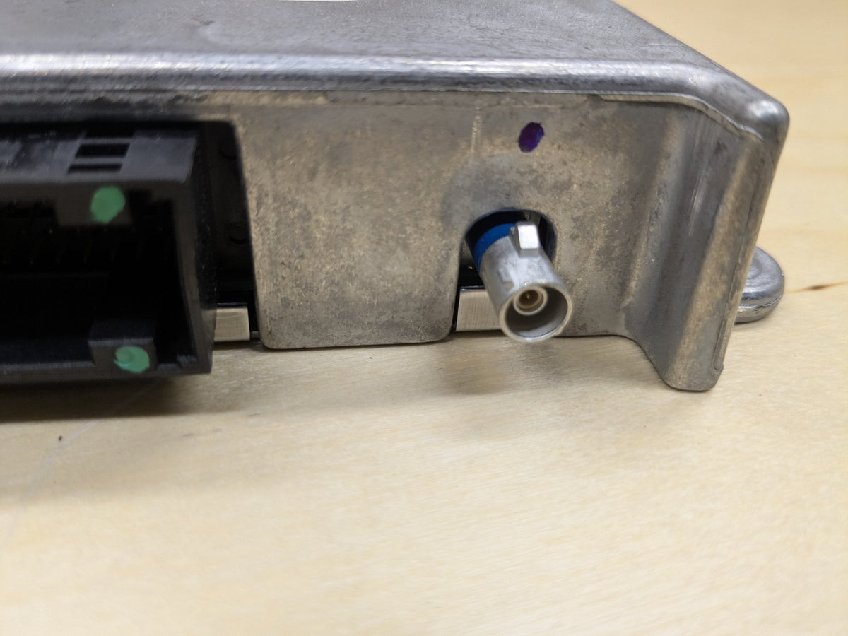 2009-2011 Mercedes-Benz SLK-Class R171 Antenna Telematics Module A2048202085