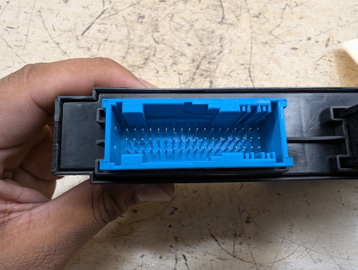 2010-2017 BMW 535i GT xDrive F07 BCM Body Control Module 9353423 OEM