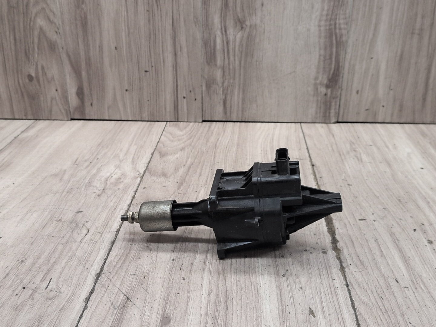 2012-2018 BMW F30 320i N20B20U0 Turbo Charger Wastegate Actuator 7638783