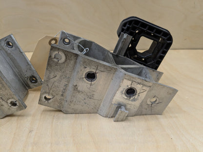 18-24 OEM BMW G01 G02 F97 F98 X3 X4 Left Right Side Bumper Impact Mount Brackets