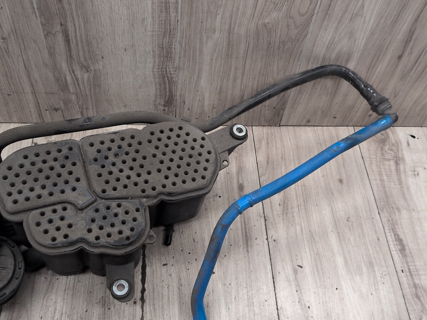 08-18 OEM Audi A4 A5 A6 A7 Q5 RS5 S4 S5 SQ5 Fuel Vapor Charcoal Canister