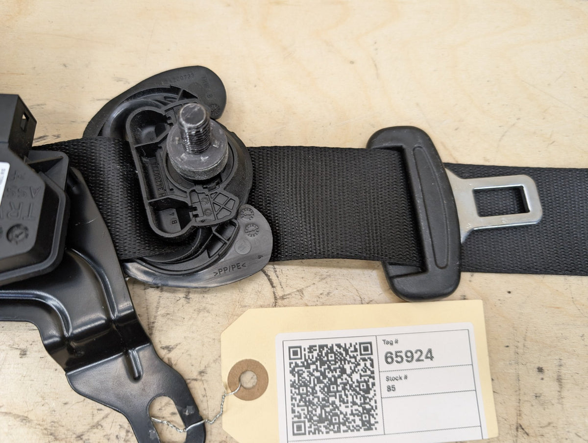 OEM BMW F95 G05 G06 G07 X5 X6 X7 Front Right Passenger Seat Belt Retractor Black