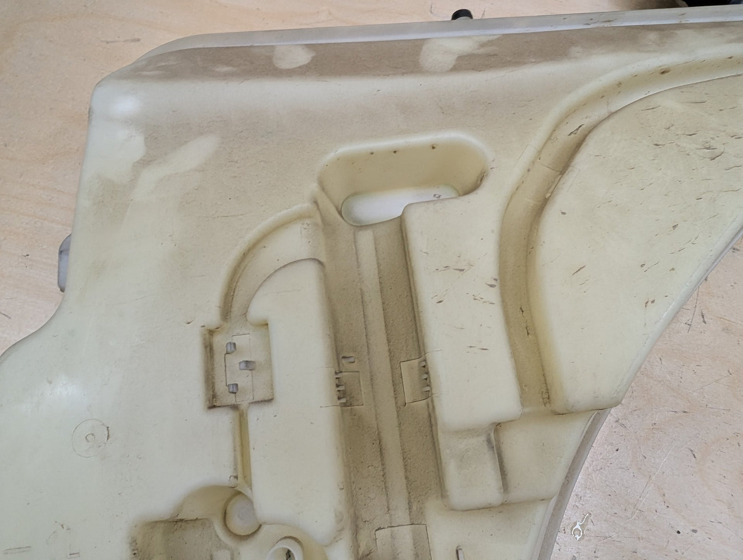 2012-2018 BMW 335i F30 Windshield Reservoir Tank Assembly 7241664