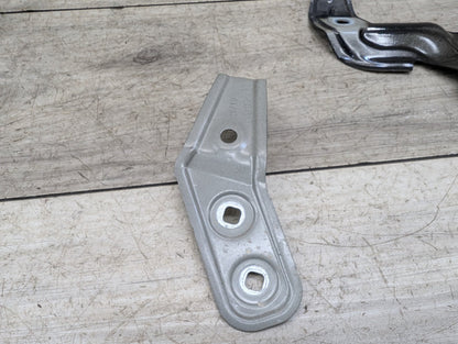 19-25 OEM BMW G20 330 M340 Front Right Passenger Side Fender Holder Bracket SET