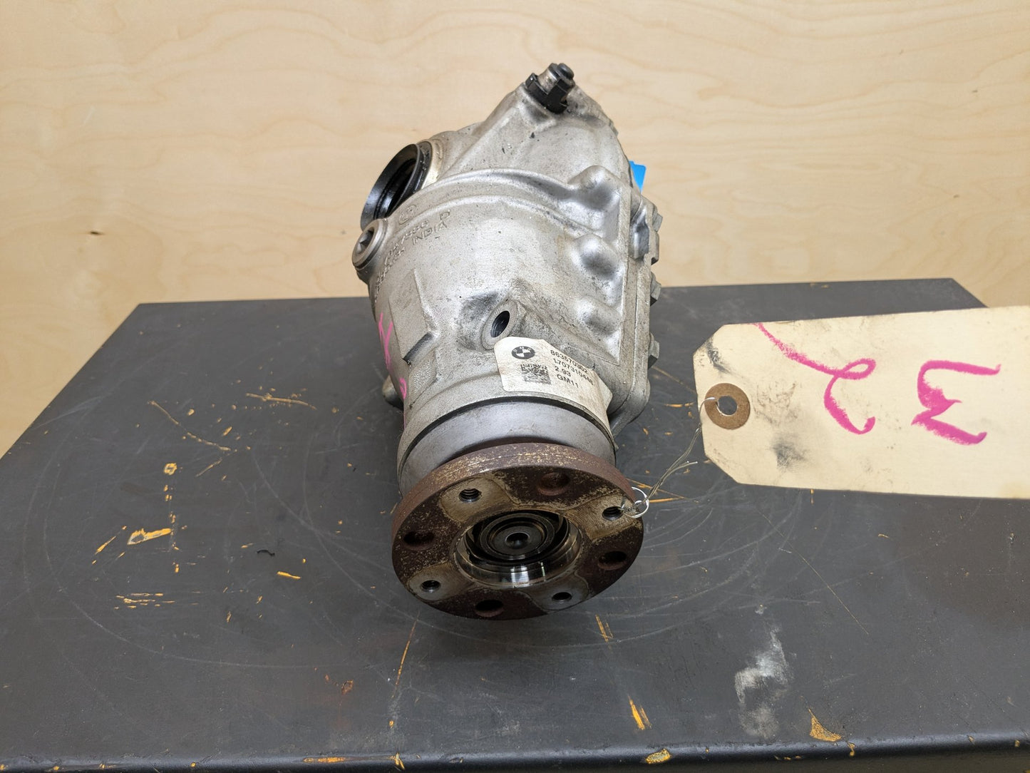 OEM BMW G14 G15 G30 530 540 840 xDrive Front Differential Axle Carrier AT 2.93