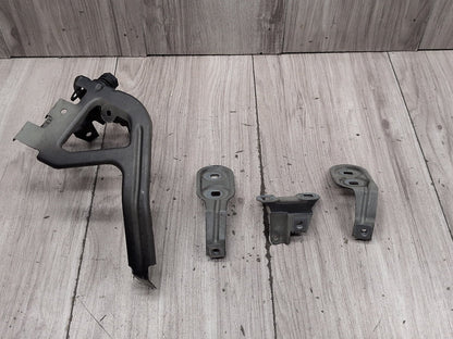 2011 - 2016 BMW 535i F10 Front Right Passenger Fender Brackets SET 7207210 N55B30A