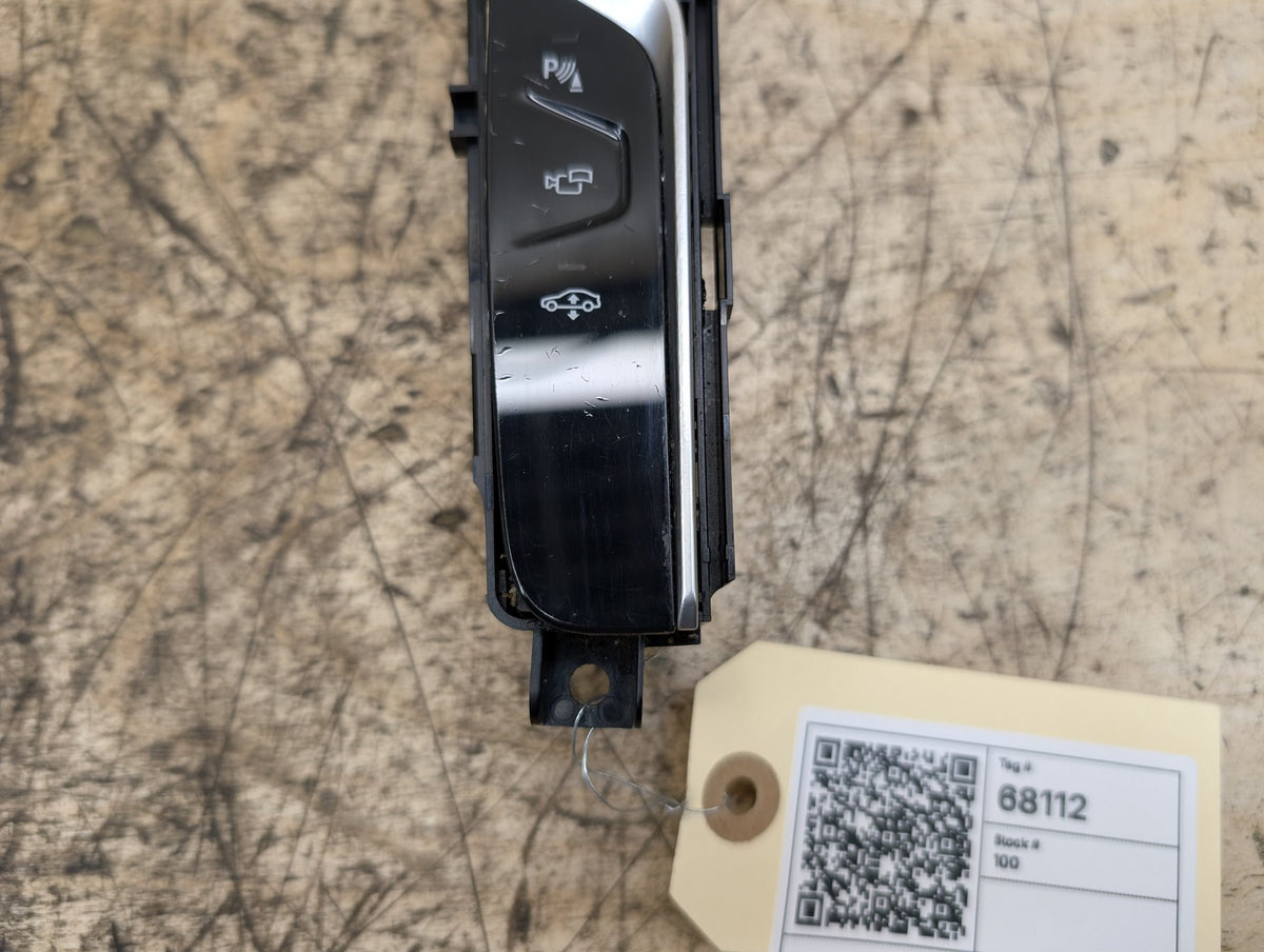 16-19 OEM BMW G11 G12 740 750 70 Center Console Operating Unit Traction Switch