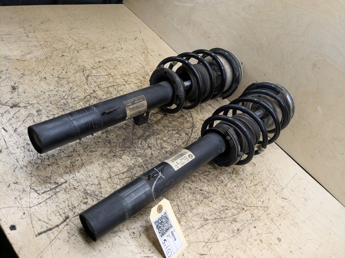 08-13 OEM BMW E88 Convertible Front Left Right M SPORT Suspension Strut SET