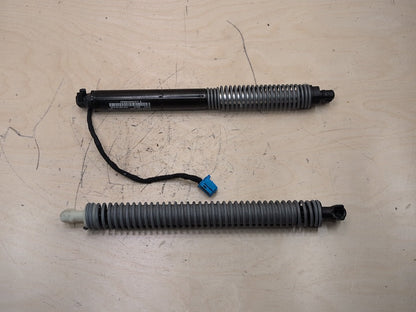 16-19 OEM BMW G12 740 750 M760 Right Passenger Electric Trunk Lid Shock Strut