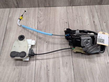 2019 - 2026 BMW X5 G05 Front Right Passenger Door Latch Lock Actuator 7477702 N63B44M3