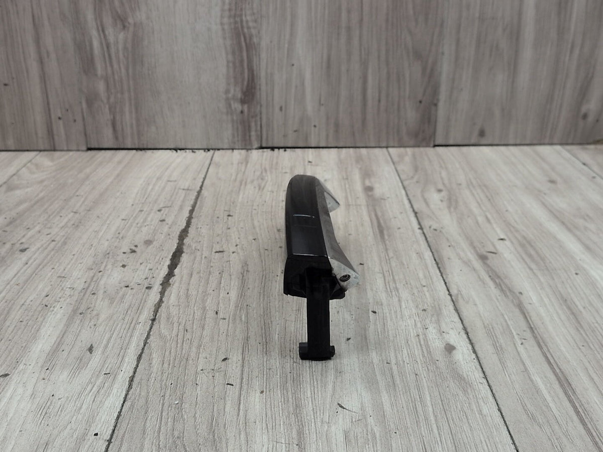 2009-2012 Mercedes-Benz E550 W212 Front or Rear Left Driver Exterior Door Handle w/ Comfort Access OEM
