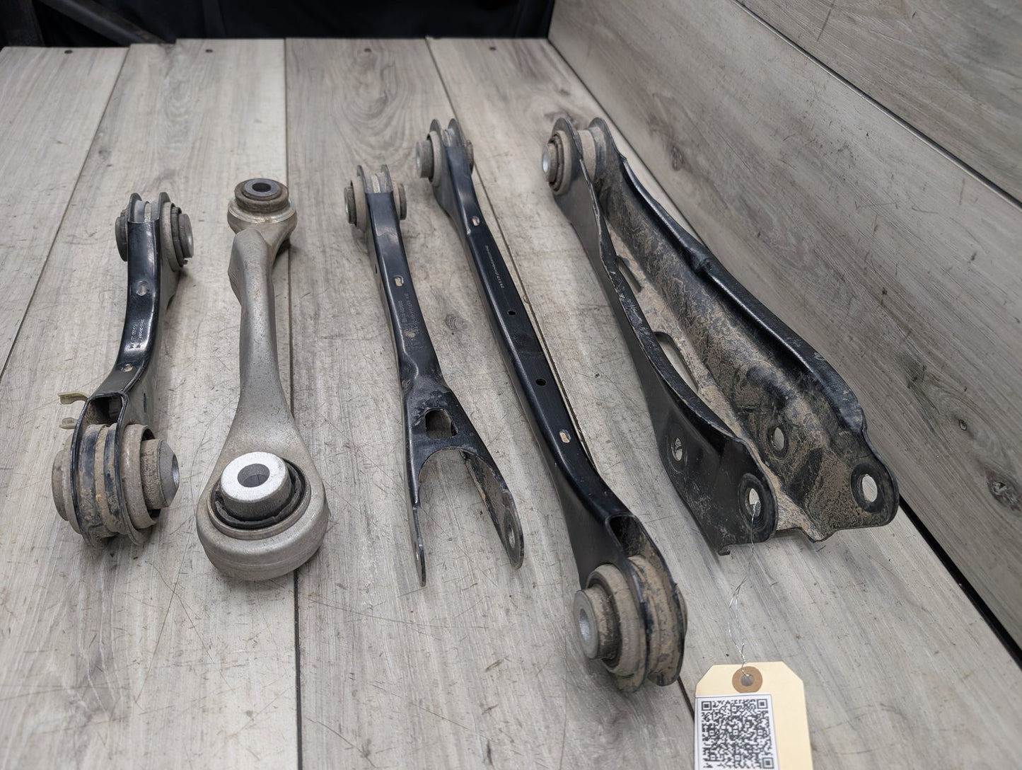 2018 - 2024 BMW X3 G01 Rear Right Passenger Control Arms SET 6871012 B46B20O1