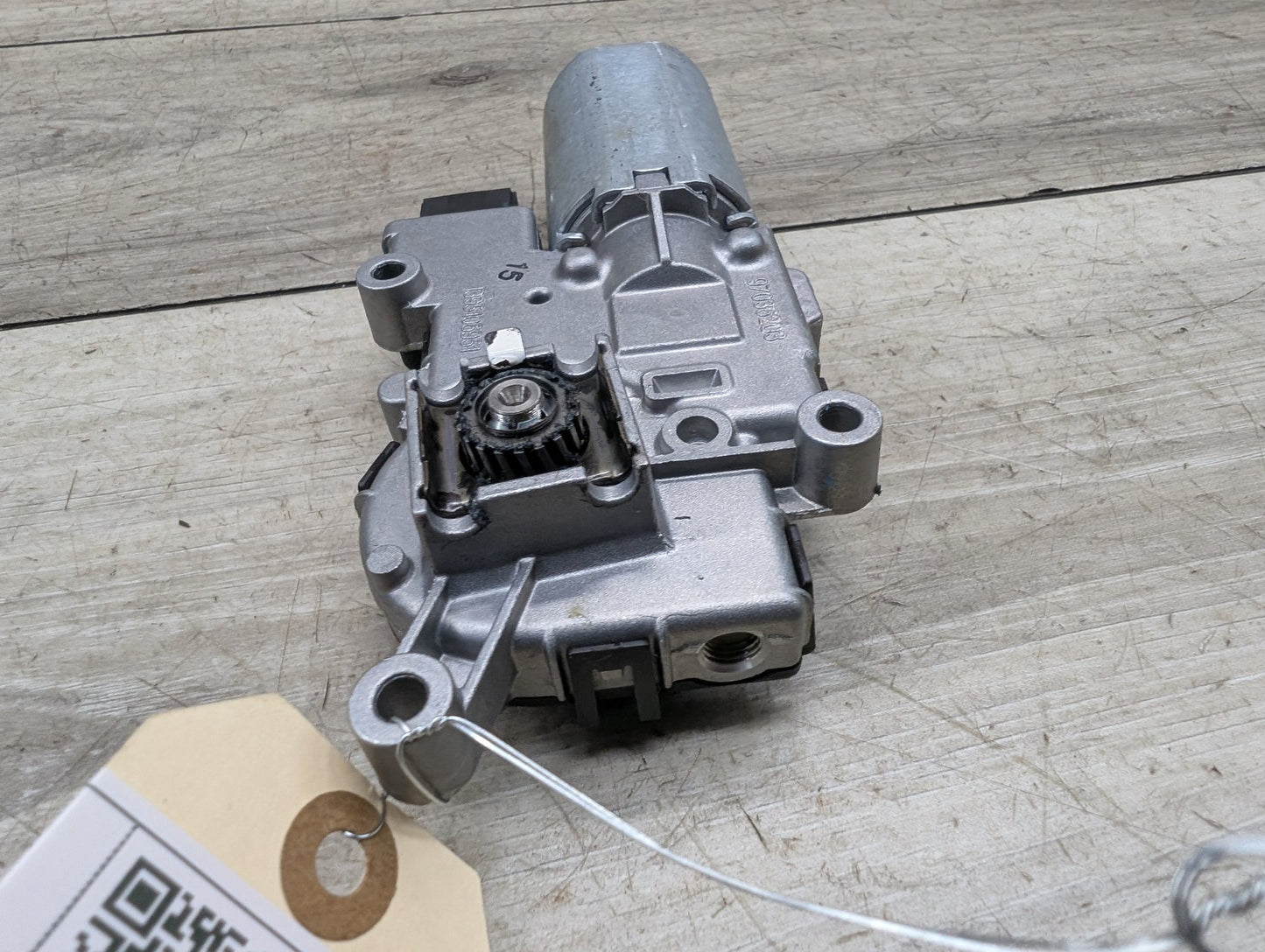 OEM BMW E53 E70 E83 X3 X5 Upper Sunroof Moon Roof Motor Unit