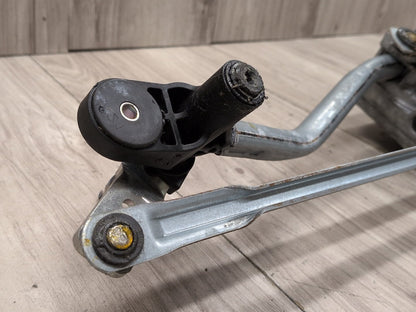 2013 - 2017 Audi S5 8T Front Windshield Wiper Motor 8T1955119D CTUB