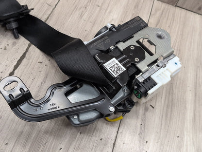 OEM BMW F90 G30 530 540 M550 M5 Front Right Passenger Seat Belt Retractor Black