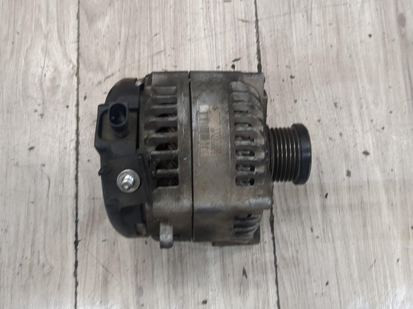 OEM BMW F10 F22 F23 F25 F30 F32 F33 F36 Engine N20 N26 Alternator Generator 170A