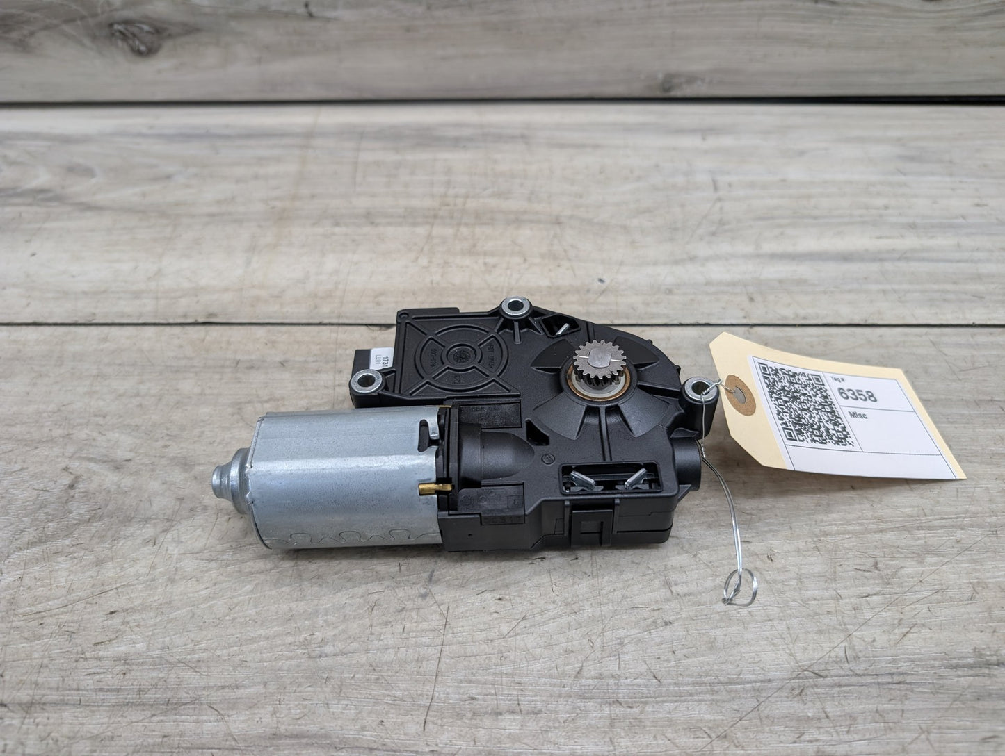 2017-2023 BMW 530i G30 Sunroof Sun Roof Glass Motor 7316535