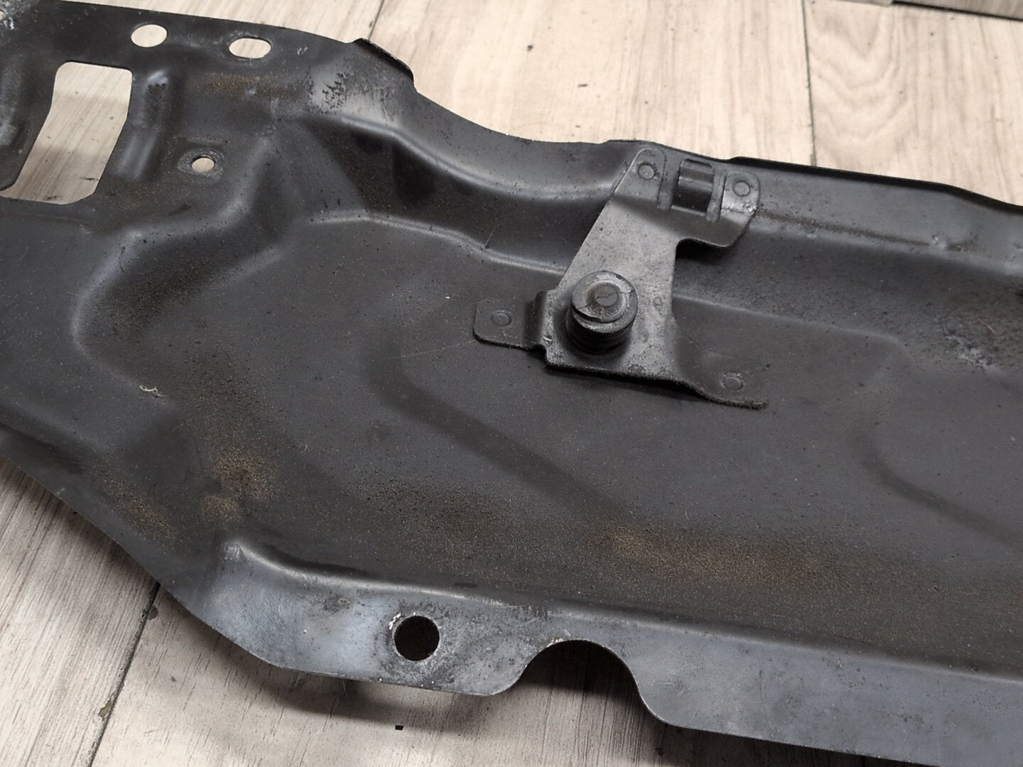 2008-2010 BMW 535i E60 Radiator Support Upper Cover Panel 7502056