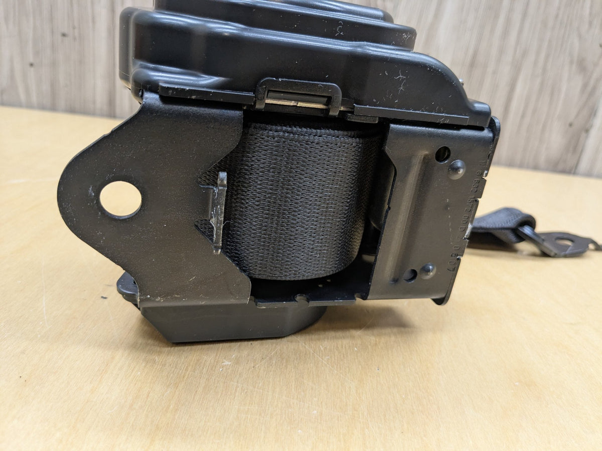 2022-2026 BMW 430i G26 Rear Left/Right Seatbelt Retractor 5A0C304 OEM