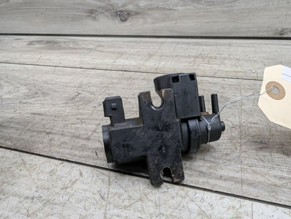 2014 - 2018 BMW X5 F15 Turbo Boost Pressure Solenoid Valve 7626351 N63B44O1