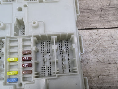 2018-2024 BMW X3 G01 Bdc Body Domain Fem Control Module w/ Key 9436418