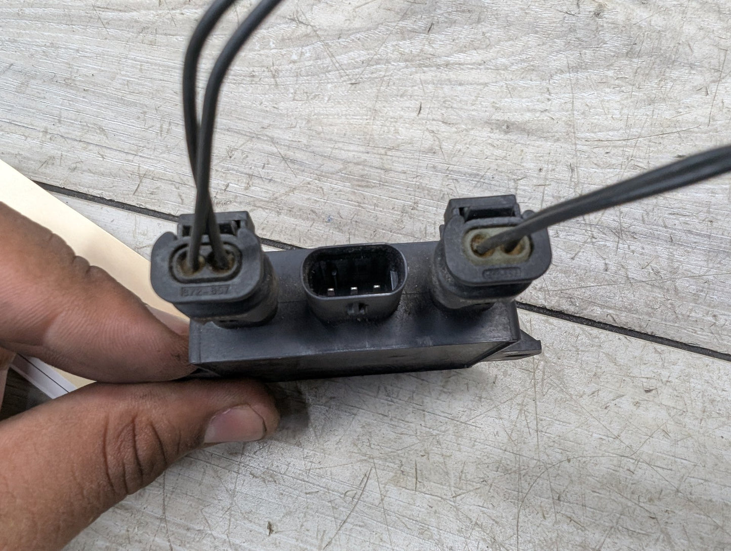 2017-2023 BMW 530i G30 Rear Smart Opener Sensor Module W/ Harness & Strap SET 7498464