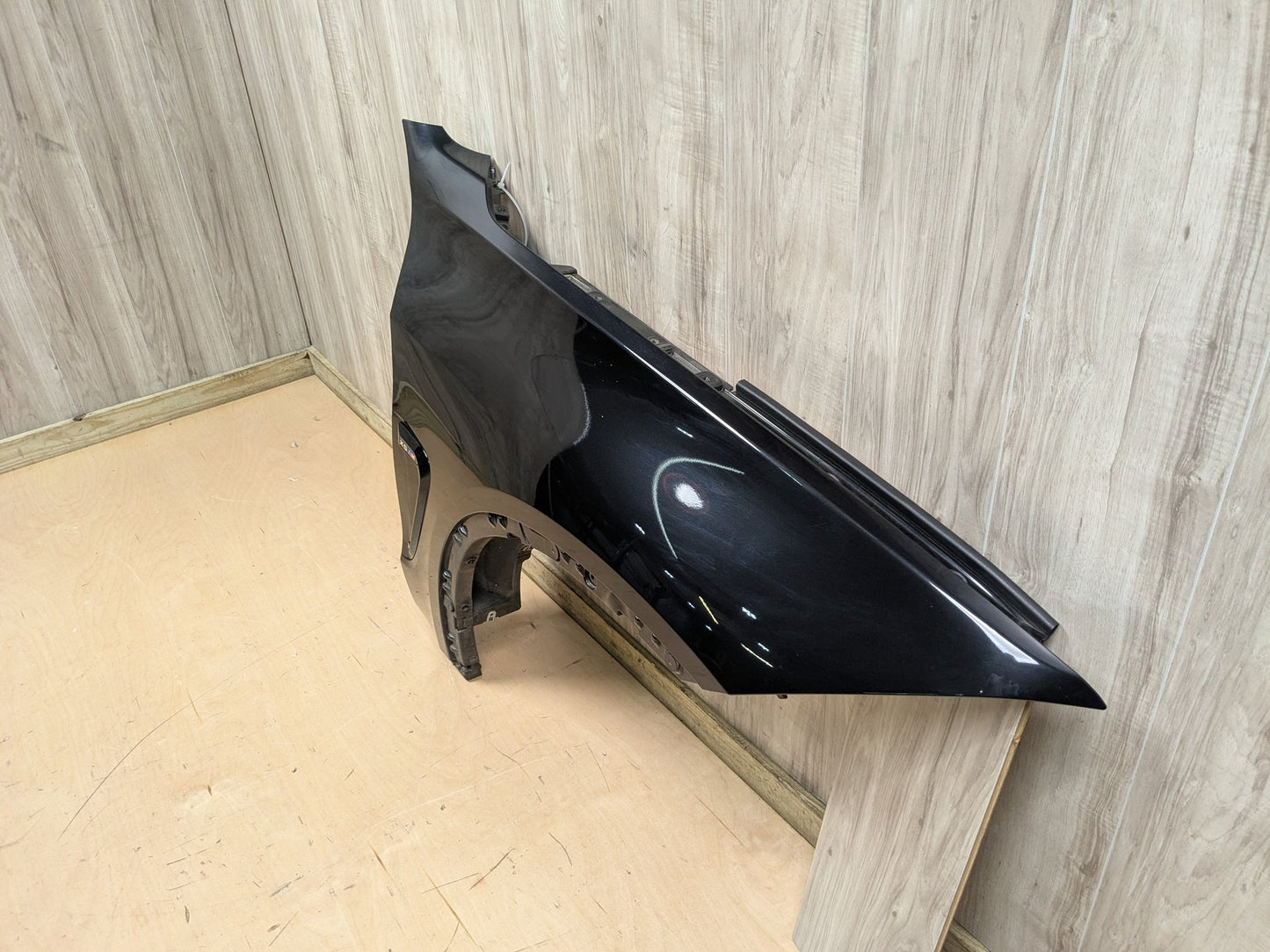2014 - 2018 BMW X5 F85 Front Right Passenger Fender Panel 8056338 S63B44T2