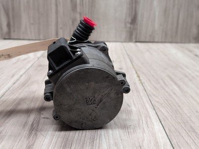 2014-2018 BMW X5 F85 Engine Water Heater Control Valve Pump 7850113 OEM