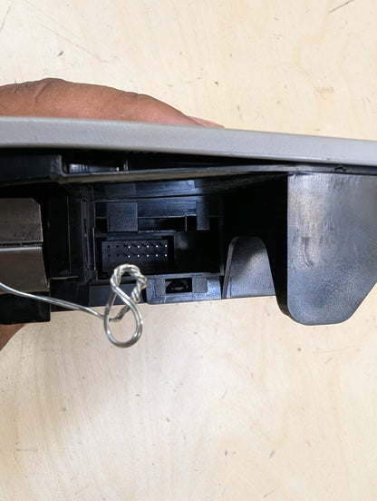 2015-2019 BMW X6 F16 Headliner Overhead Dome Light Switch Module 9391945
