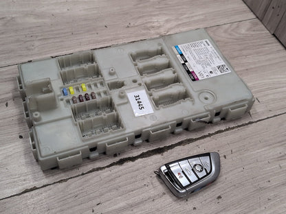 2016-2022 BMW 750i G12 Bdc Body Domain Fem Control Module w/ Key 8800386 OEM