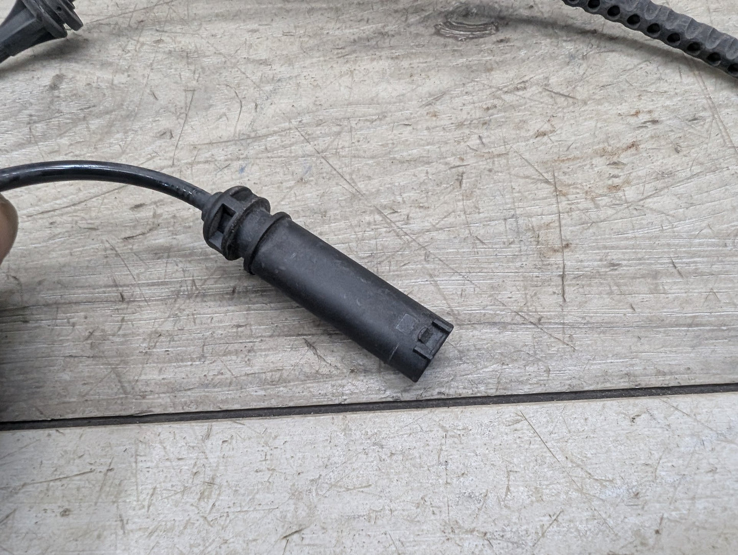 2018 - 2023 BMW X3 G01 Front Right Passenger ABS Wheel Speed Sensor 6871064 B58B30M0